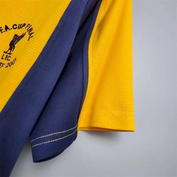 Retro Liverpool 2000/01 Away Jersey - Image 5