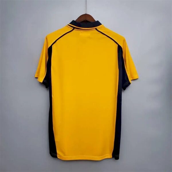 Retro Liverpool 2000/01 Away Jersey - Image 9