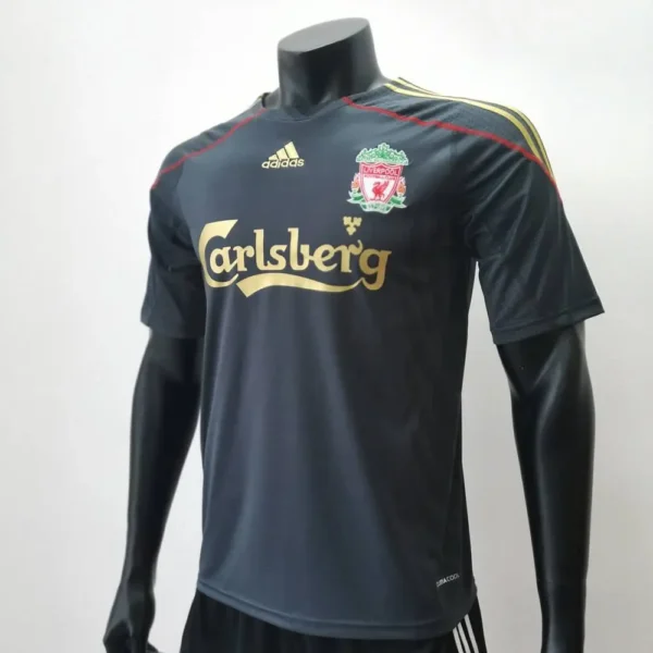Retro Liverpool 2009/10 Away Jersey - Image 8
