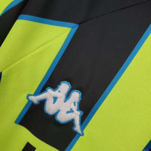 Retro Manchester City 1998-99 Away Jersey - Image 2