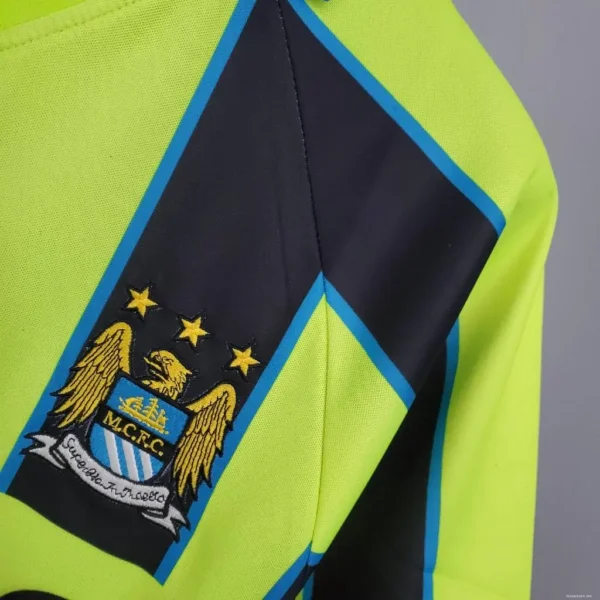Retro Manchester City 1998-99 Away Jersey - Image 3