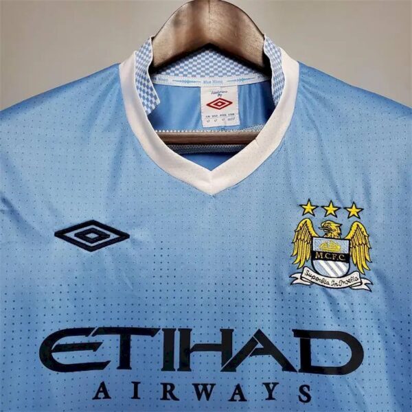 Retro Manchester City 2011/12 Home Jersey - Image 2