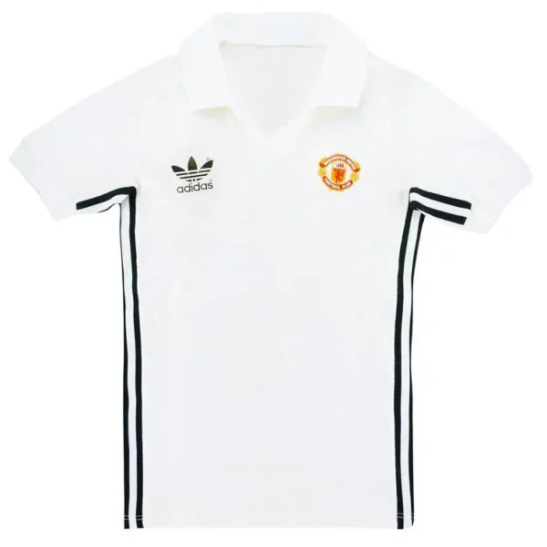 Retro Manchester United 1980/82 Away Jersey
