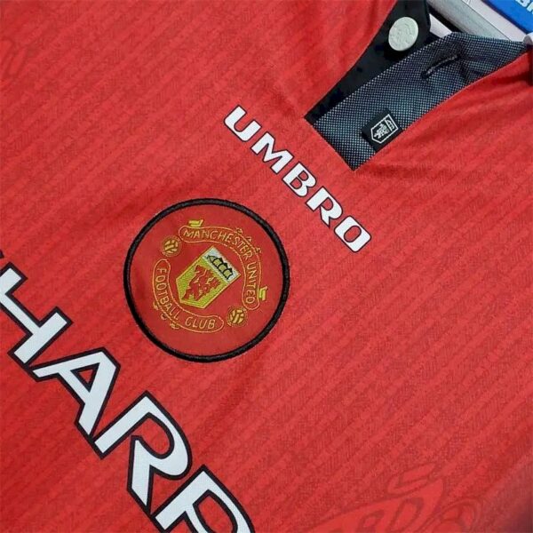 Retro Manchester United 1996 Home Long Sleeve Jersey - Image 4