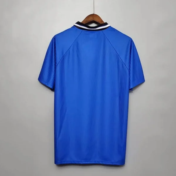 Retro Manchester United 1996/97 Third Jersey - Image 4
