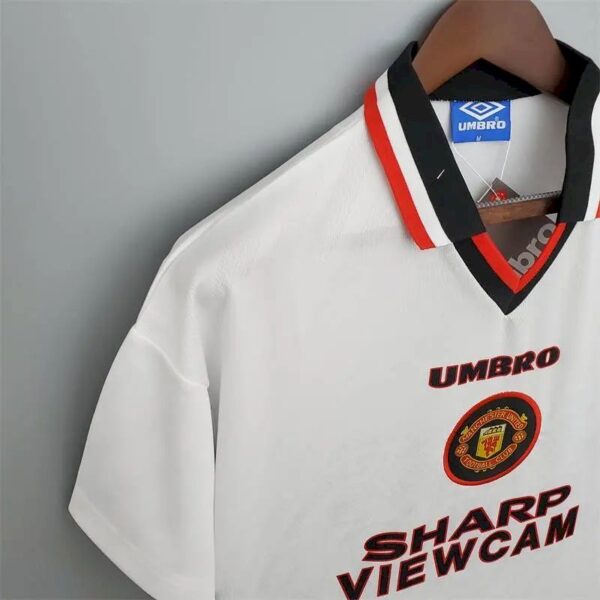Retro Manchester United 1996/97 Away Jersey - Image 3