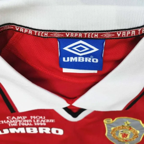 Retro Manchester United 1999/00 Home Long Sleeves Jersey - Image 2