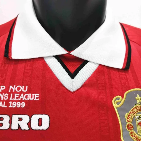 Retro Manchester United 1999/00 Home Long Sleeves Jersey - Image 3