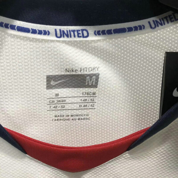 Retro Manchester United 2008/09 Away Long Sleeves Jersey - Image 4