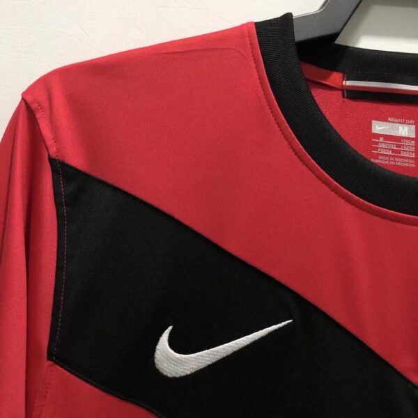 Retro Manchester United 2009/10 Home Long Sleeves Jersey - Image 2