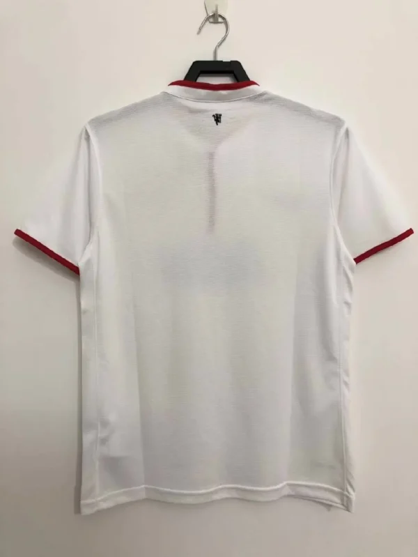 Retro Manchester United 2012/13 Away Jersey - Image 6