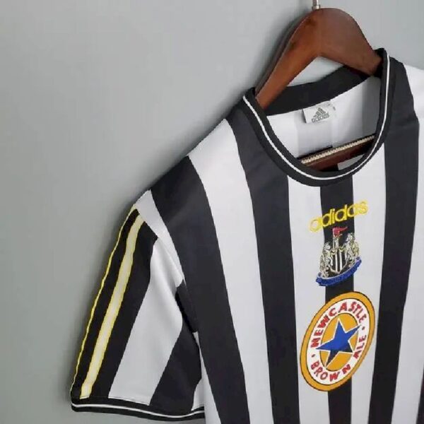 Retro Newcastle United 1997/99 Home Jersey - Image 12