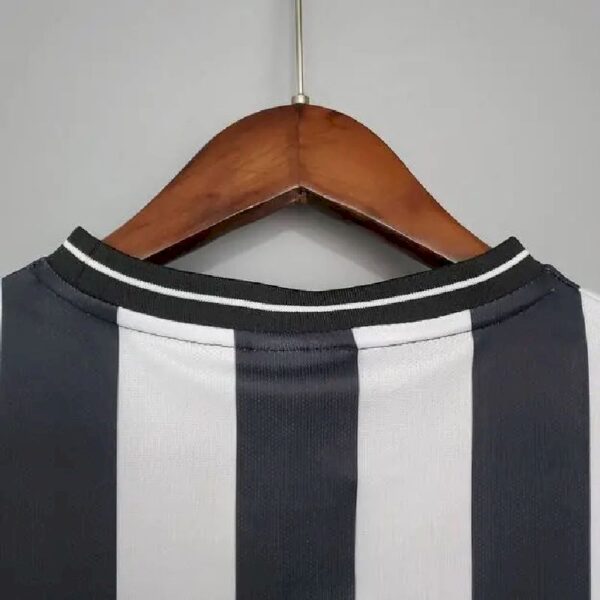 Retro Newcastle United 1997/99 Home Jersey - Image 14