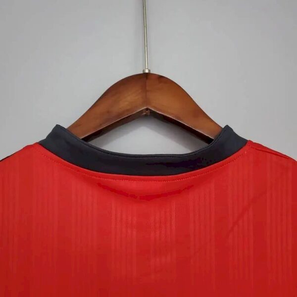 Retro Spain 2002 Home Jersey - Image 9