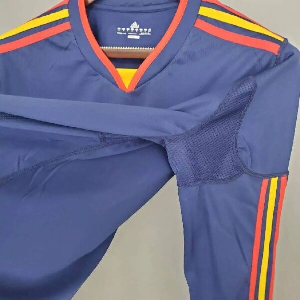 Retro Spain 2010 World Cup Away Long Sleeves Jersey - Image 3