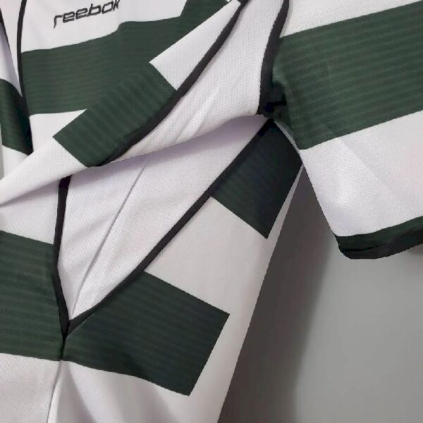 Retro Sporting CP 2001/03 Home Jersey - Image 7