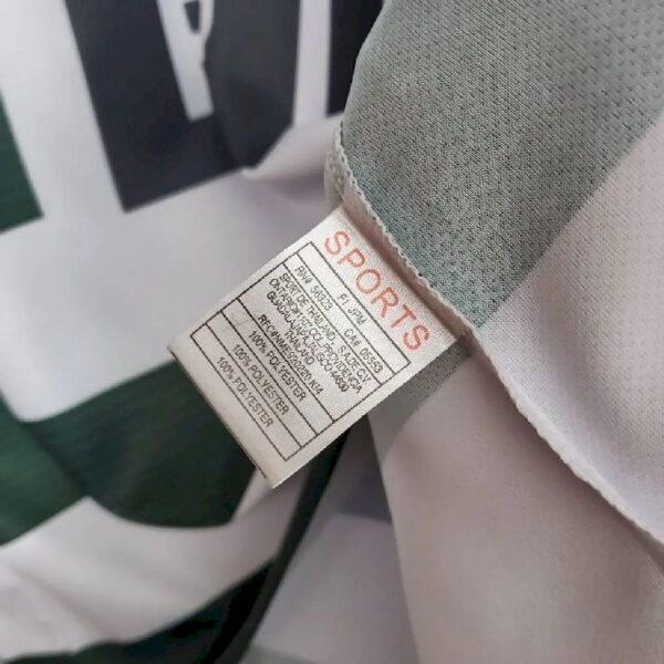 Retro Sporting CP 2001/03 Home Jersey - Image 8