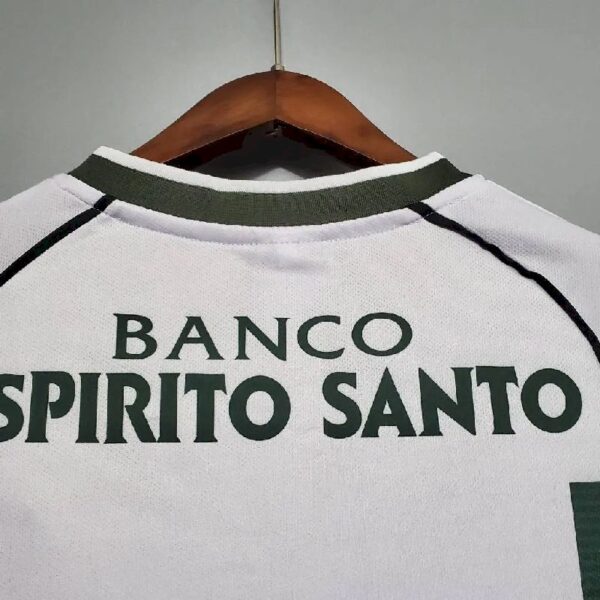 Retro Sporting CP 2001/03 Home Jersey - Image 9
