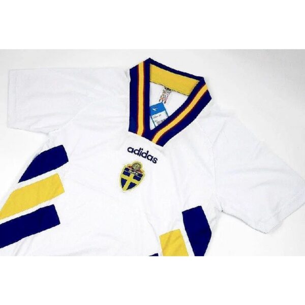 Retro Sweden 1994-96 Away Jersey - Image 3