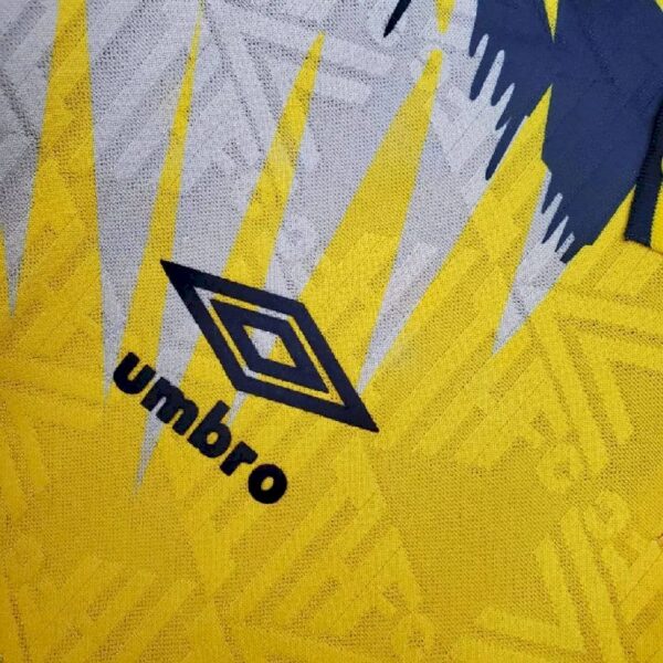 Retro Tottenham Hotspur 1992/94 Away Jersey - Image 4