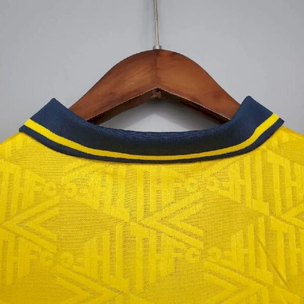 Retro Tottenham Hotspur 1992/94 Away Jersey - Image 7