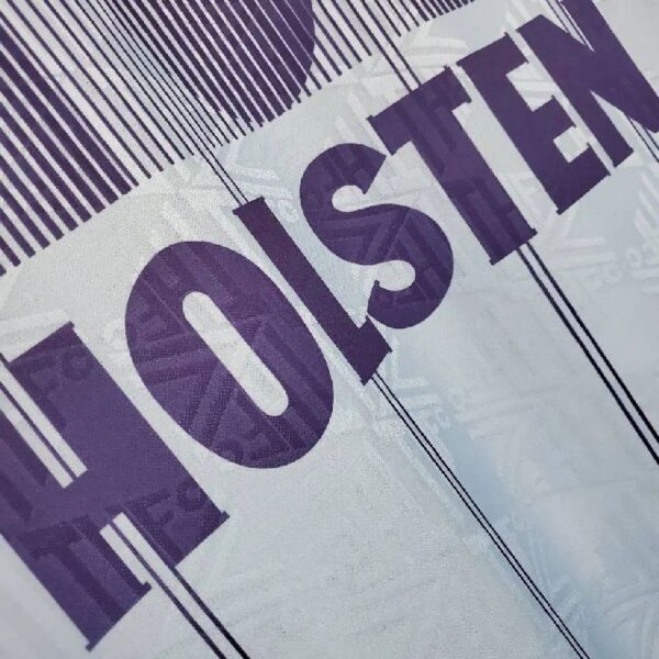 Retro Tottenham Hotspur 1992/94 Third Jersey - Image 6