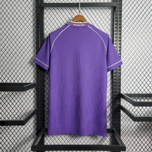 Retro Tottenham Hotspur 1998 Jersey - Image 9