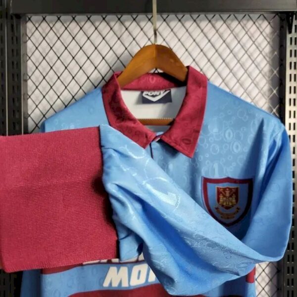 Retro West Ham United 1995/97 Away Long Sleeves Jersey - Image 6