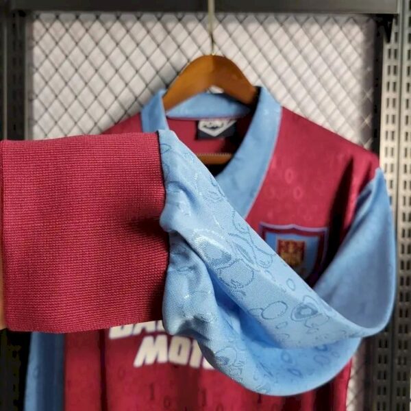 Retro West Ham United 1995/97 Home Long Sleeves Jersey - Image 8
