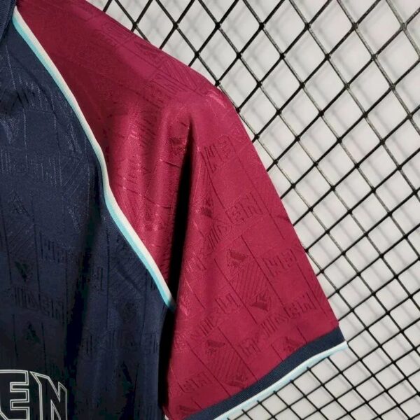 Retro West Ham United 1999 Home Jersey - Image 5