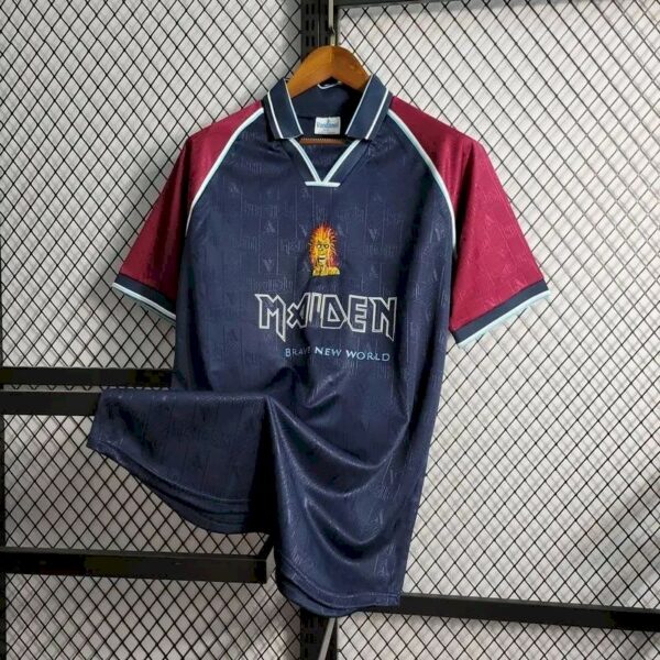 Retro West Ham United 1999 Home Jersey - Image 6