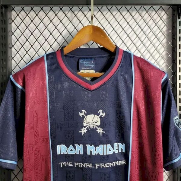 Retro West Ham United 2011 Home Jersey - Image 2
