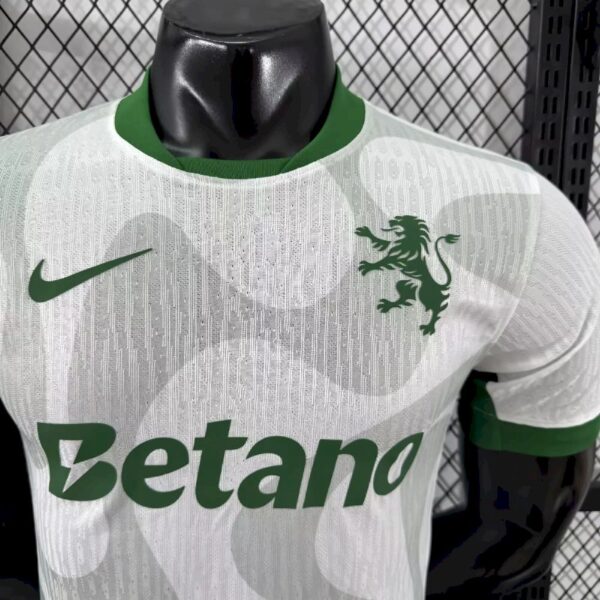 Men's Sporting CP 2025/26 Whtie Away Jersey Player Version - Image 5