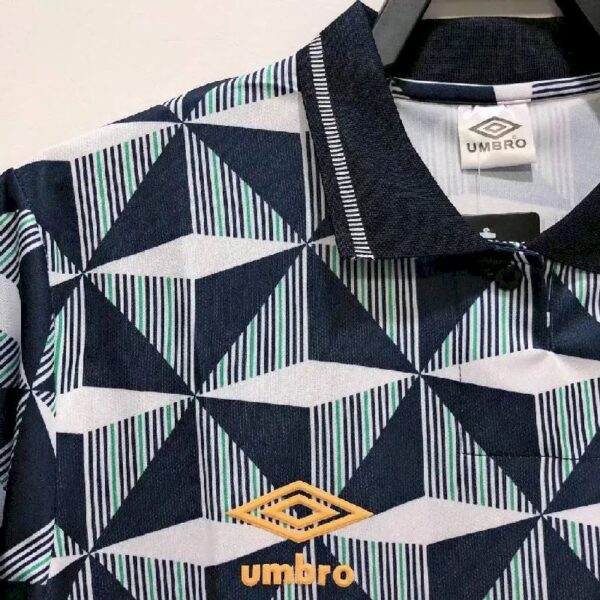 Retro Northern Ireland 1990/1992 Home Jersey - Image 2