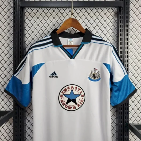 Retro Newcastle United 1999/2000 Away Jersey - Image 7