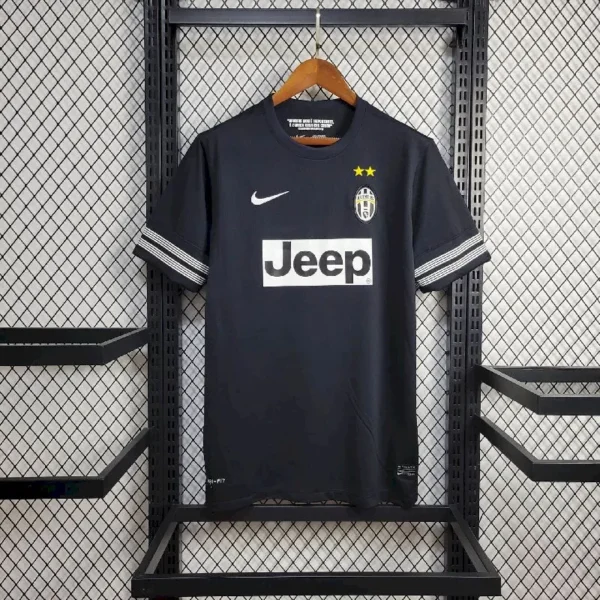 Retro Juventus 2012/13 Away Jersey - Image 3