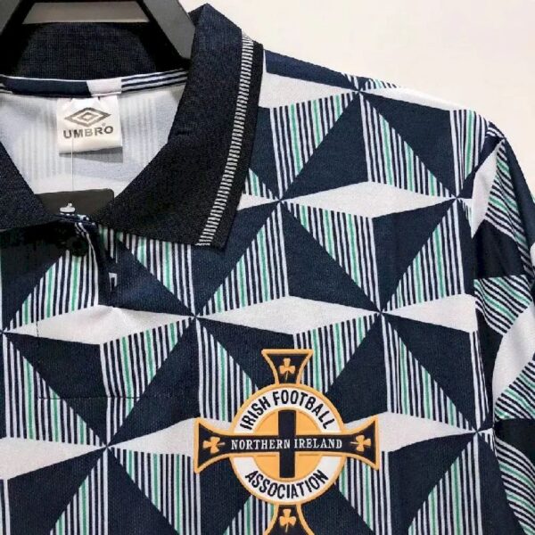 Retro Northern Ireland 1990/1992 Home Jersey - Image 3