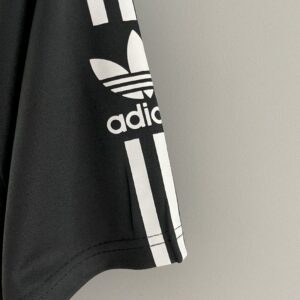Retro Colo Colo 1992/93 Away Jersey - Image 8