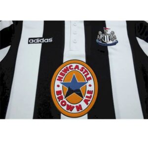 Retro Newcastle United 1995/97 Home Jersey - Image 9