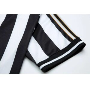 Retro Newcastle United 1997/99 Home Jersey - Image 5