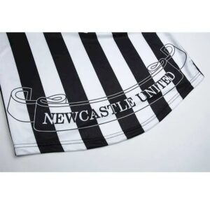 Retro Newcastle United 1997/99 Home Jersey - Image 3