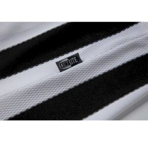 Retro Newcastle United 2000/01 Home Jersey - Image 5