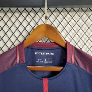 Retro Paris Saint-Germain 2017/18 Home Jersey - Image 3