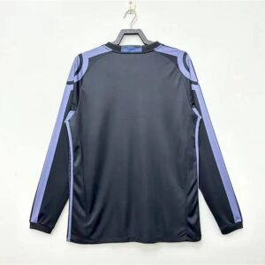 Retro Real Madrid 2016/17 Third Retro Long Sleeves Jersey - Image 2
