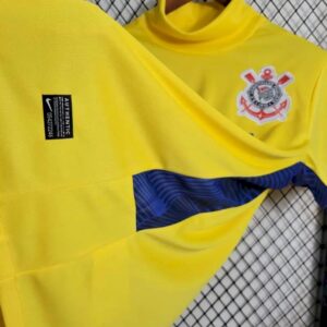 Retro Corinthians 2014/15 Goalkeeper Jersey - Image 3