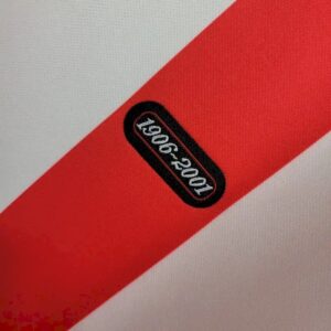 Retro Chivas 2001/02 Home Jersey - Image 6