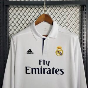 Retro Real Madrid 2016/17 Home Long Sleeves Jersey - Image 10