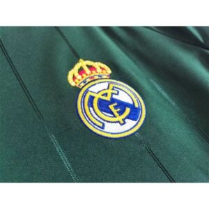 Retro Real Madrid 2012/13 Third Jersey - Image 4