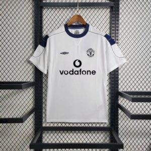 Retro Manchester United 2000/01 Away Jersey - Image 2