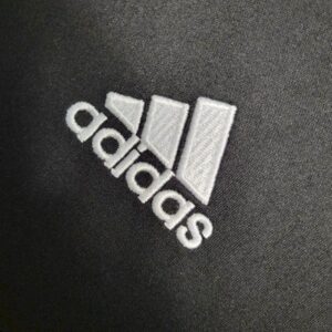 Retro Real Madrid 2016/17 Third Jersey - Image 7
